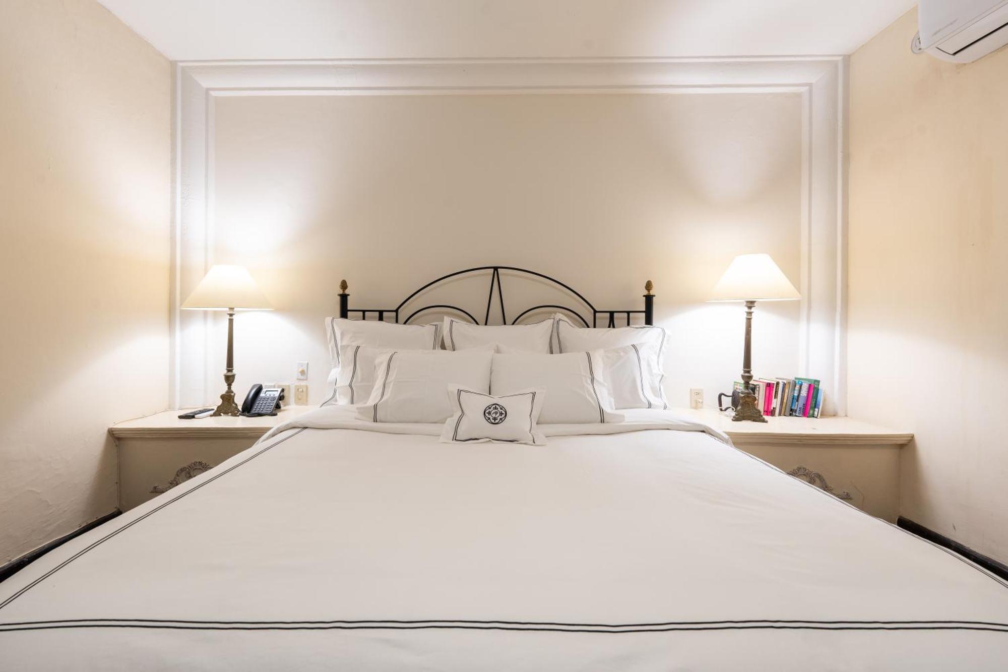 גואדלחארה Villa Ganz Boutique Hotel מראה חיצוני תמונה