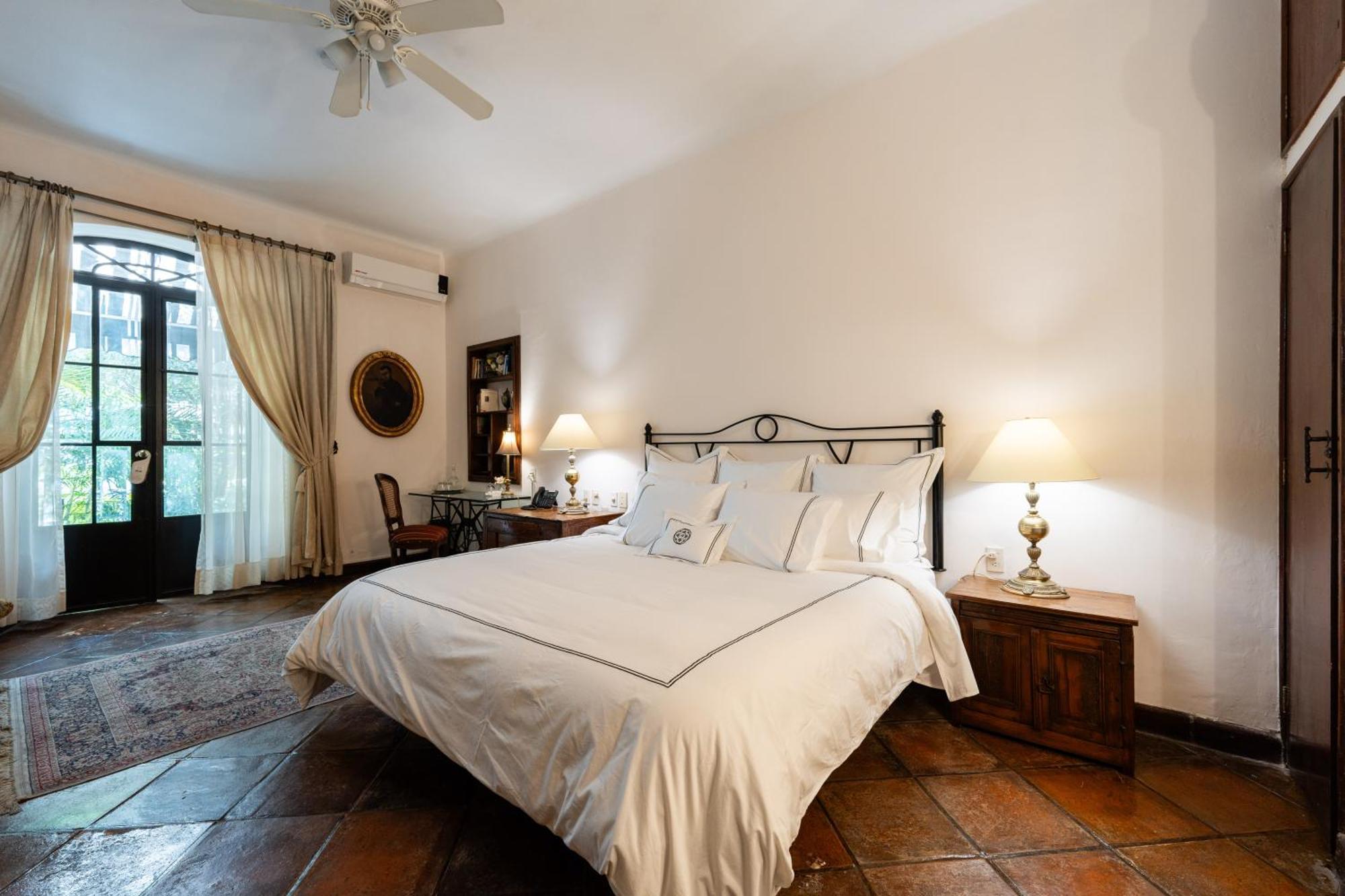 גואדלחארה Villa Ganz Boutique Hotel מראה חיצוני תמונה